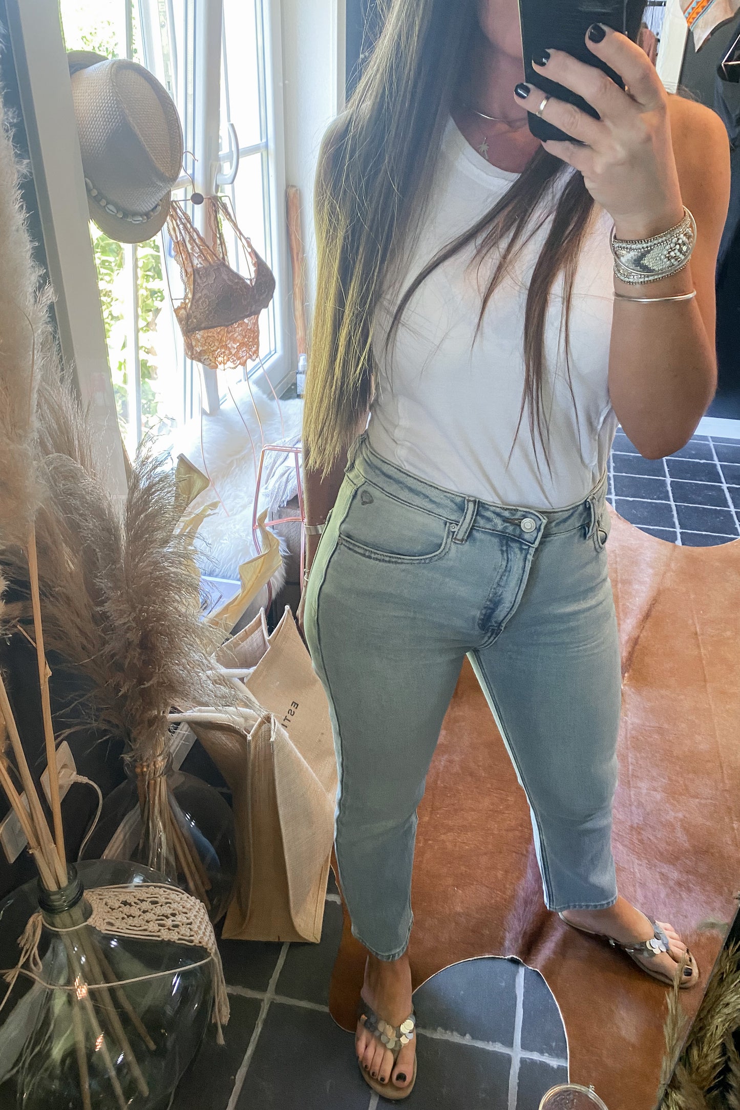 JUDY Cropped Jeans
