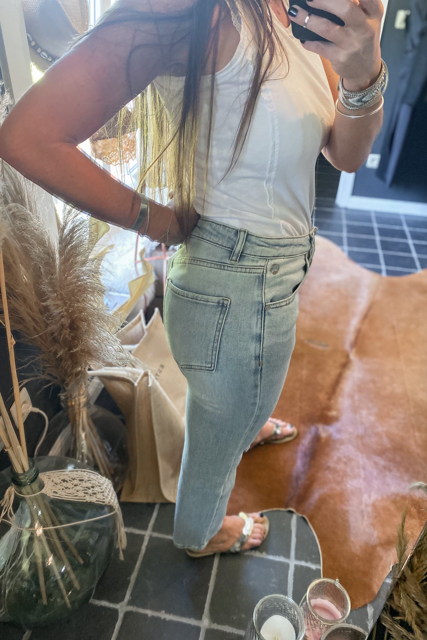 JUDY Cropped Jeans