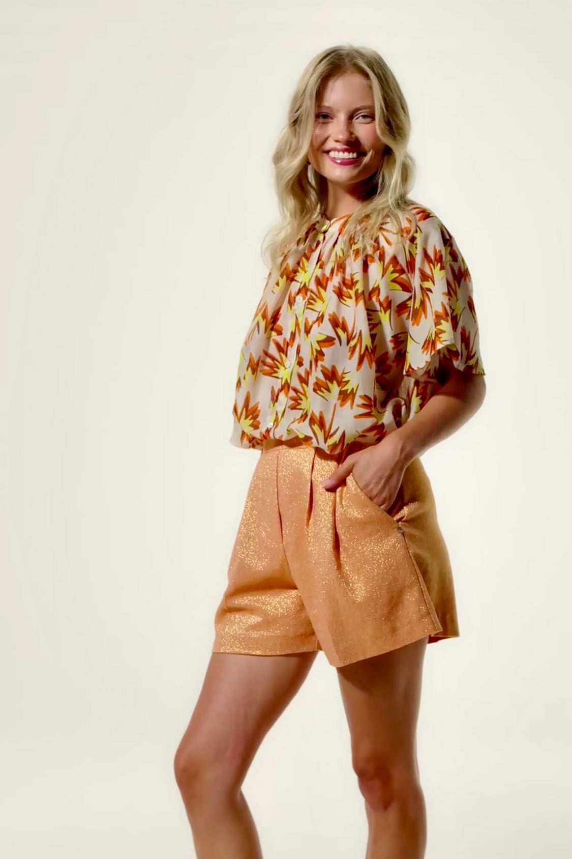 Short MARMELATA GOLD M8129P