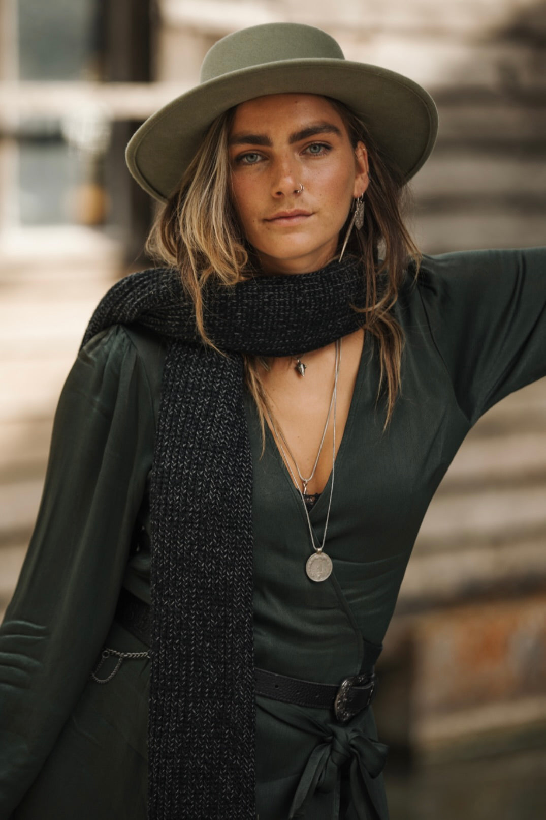 CARLY Scarf Black
