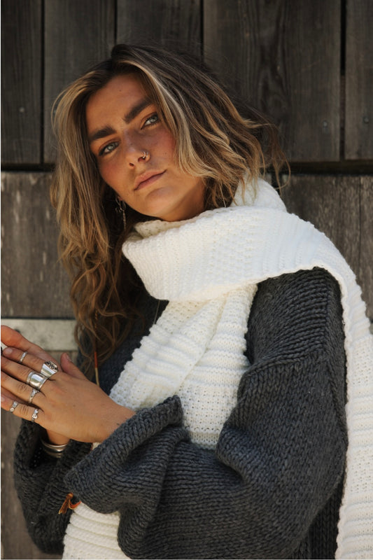 ALAIA Scarf off white
