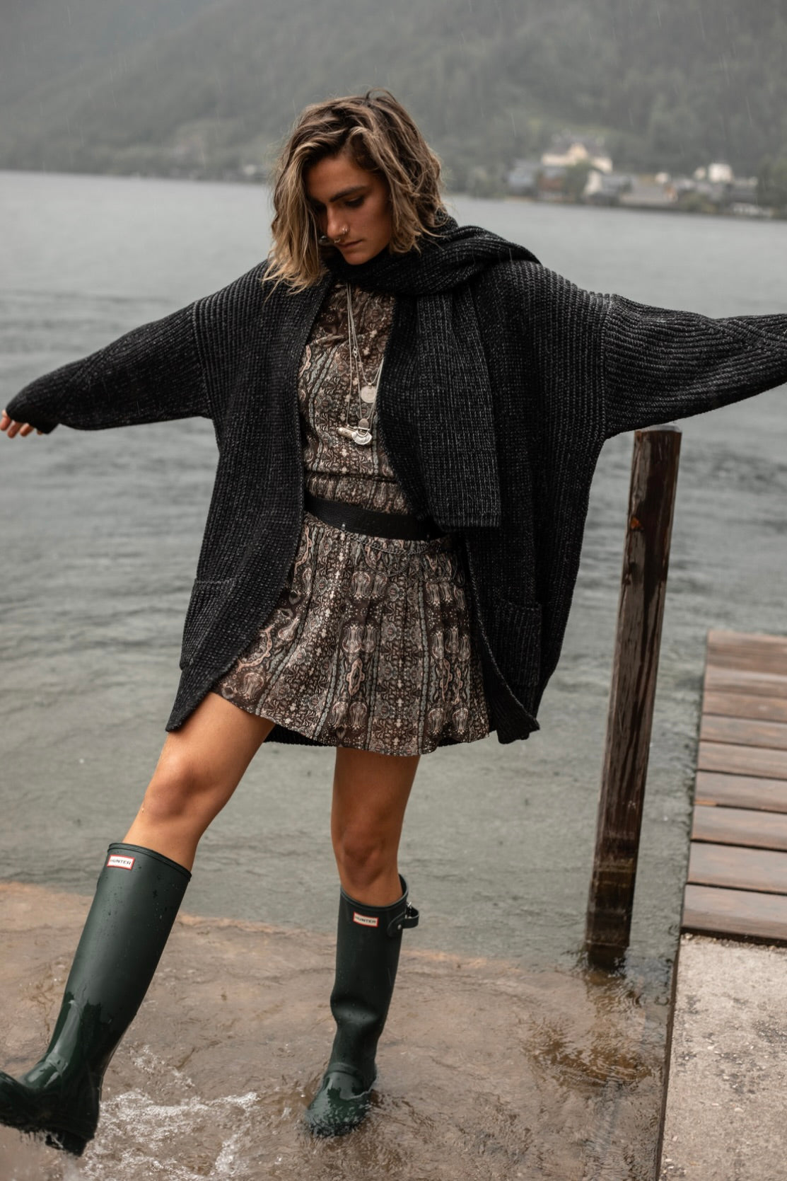 CARLY Midi Cardigan Black