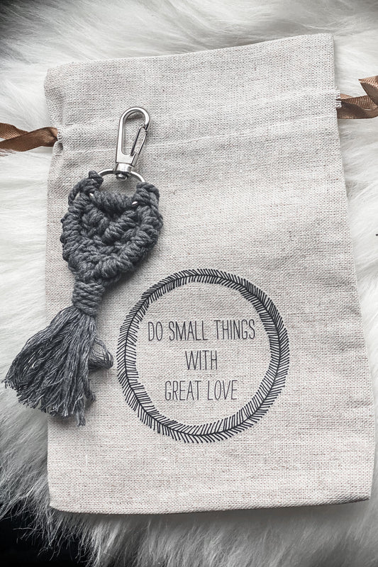 Macramé Sleutelhanger Little Hearts