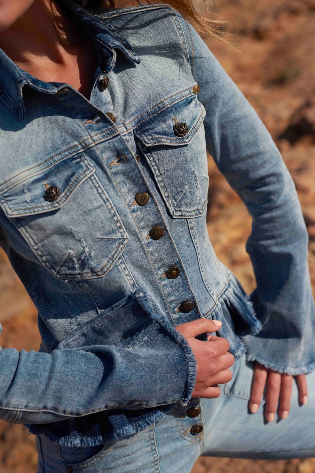 Isla Ibiza Denim Jacket Ruffle - Estilo de Vida – Estilo de Vida
