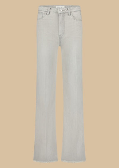 Marlow Delicate grey- lichtgrijze high-waist jeans met wijde pijpen en gerafelde zoom, gemaakt van denim stretch.