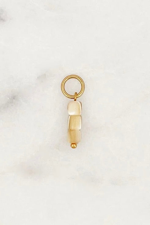 BEIGE SHELL BEADS Charm