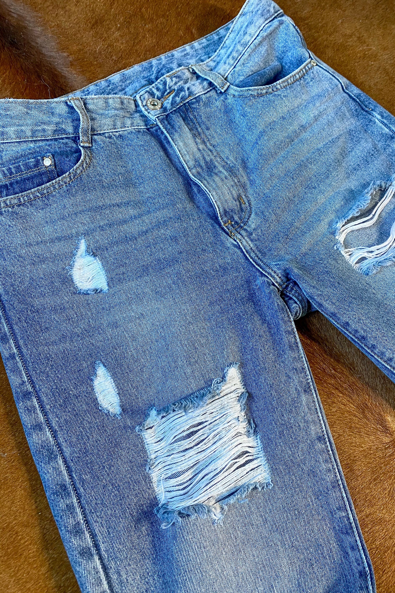 High Waist Ripped MOM Jeans