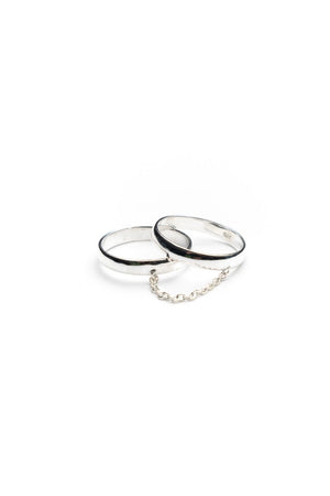 Double Ring With Chain